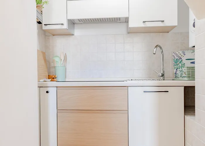 H11 A La Maison - Centro Apartament *