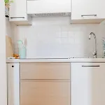 H11 A La Maison - Centro Apartment *